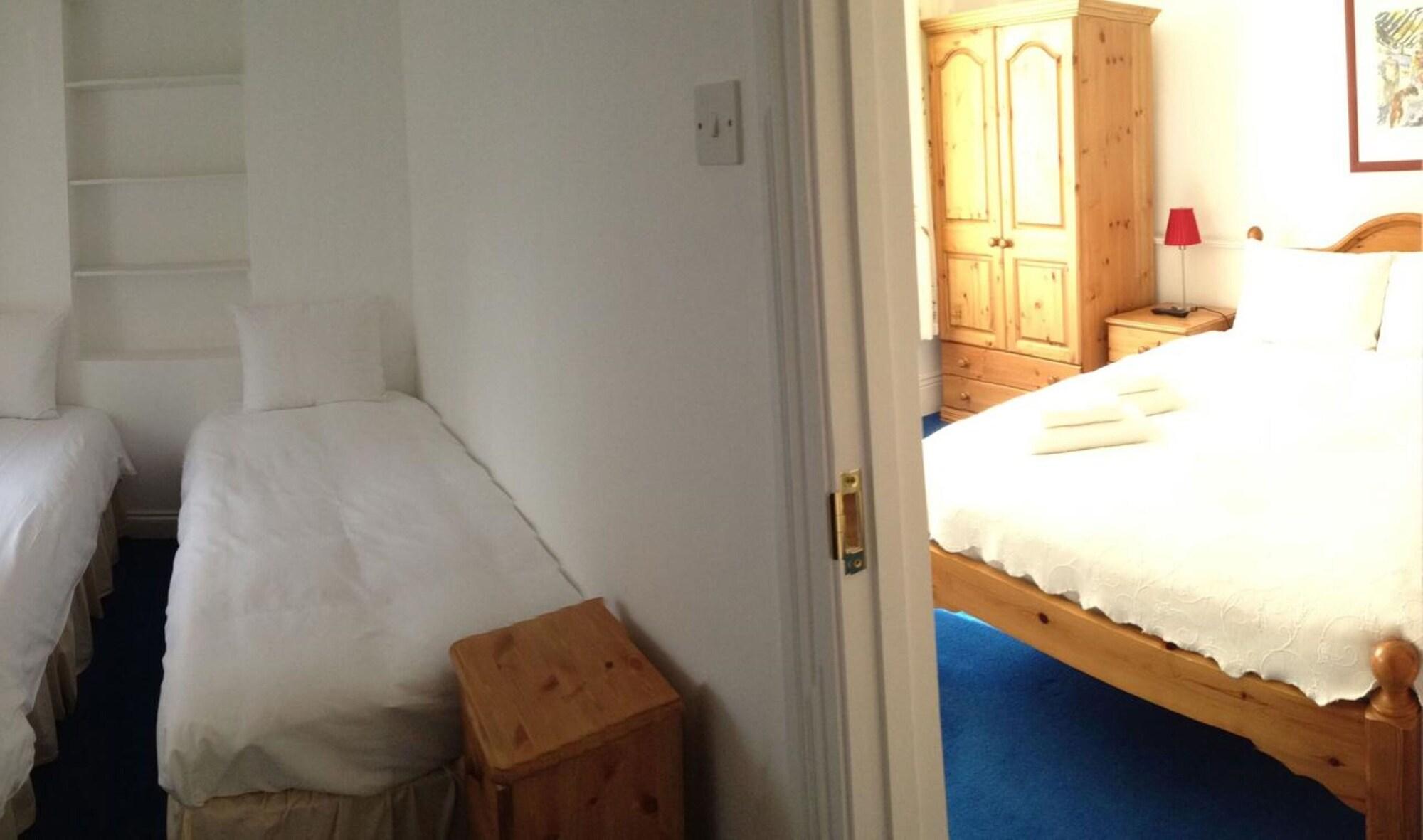 Abbey Court Hotel Saint Peter Port ภายนอก รูปภาพ