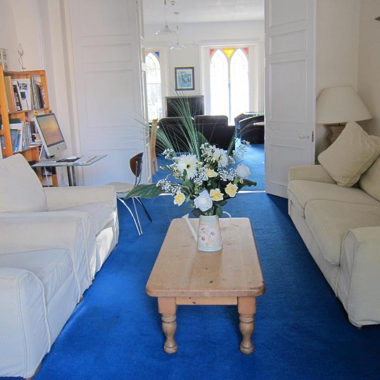Abbey Court Hotel Saint Peter Port ภายนอก รูปภาพ